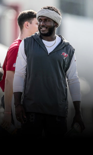 Chris Godwin back on practice field for Buccaneers